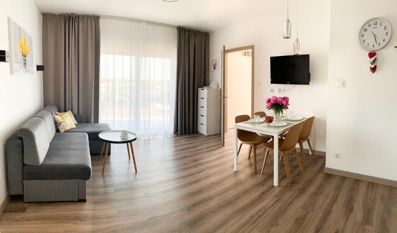 Apartament Livia Sianozety Eksteriør billede